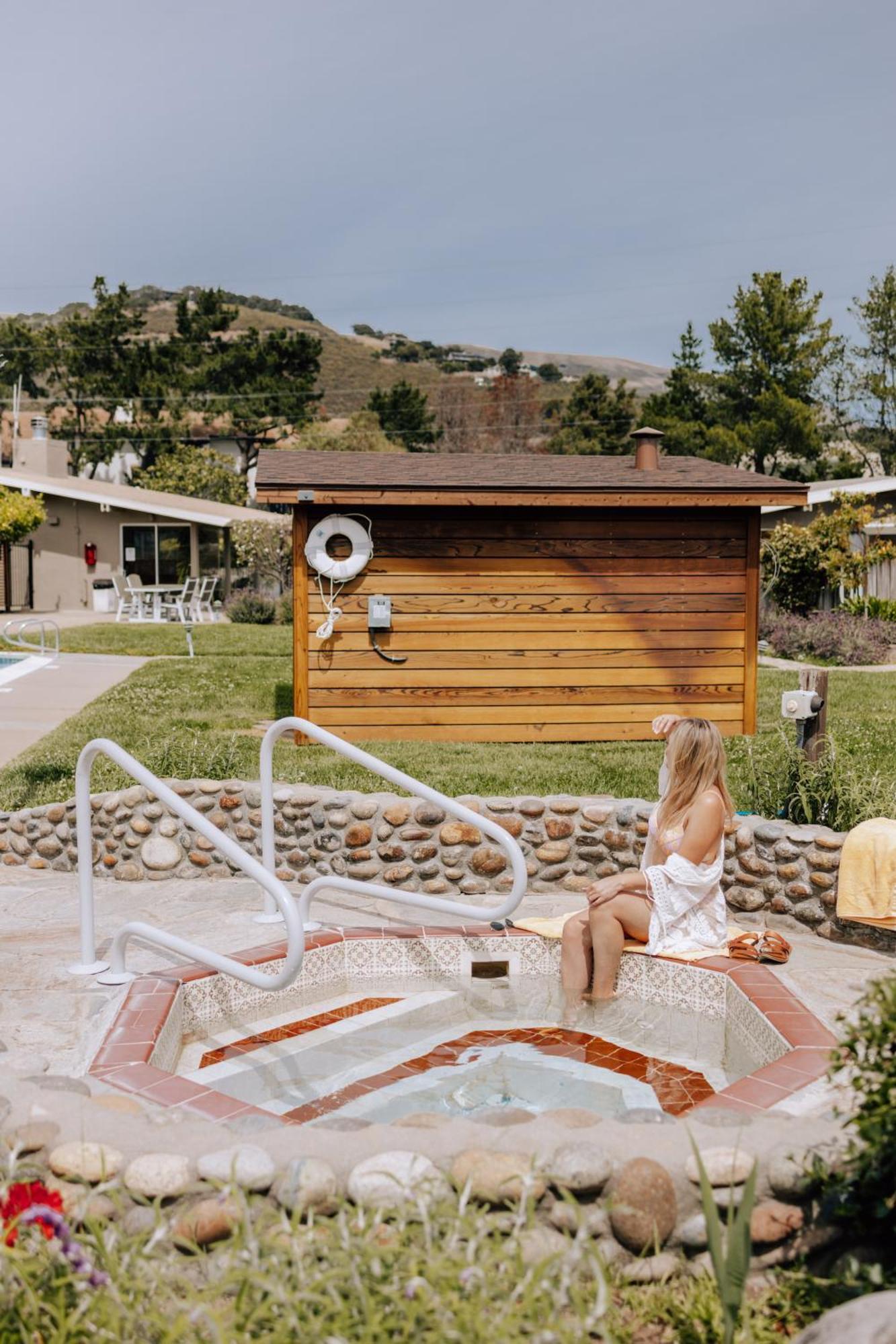 Contenta Inn Carmel Valley Buitenkant foto
